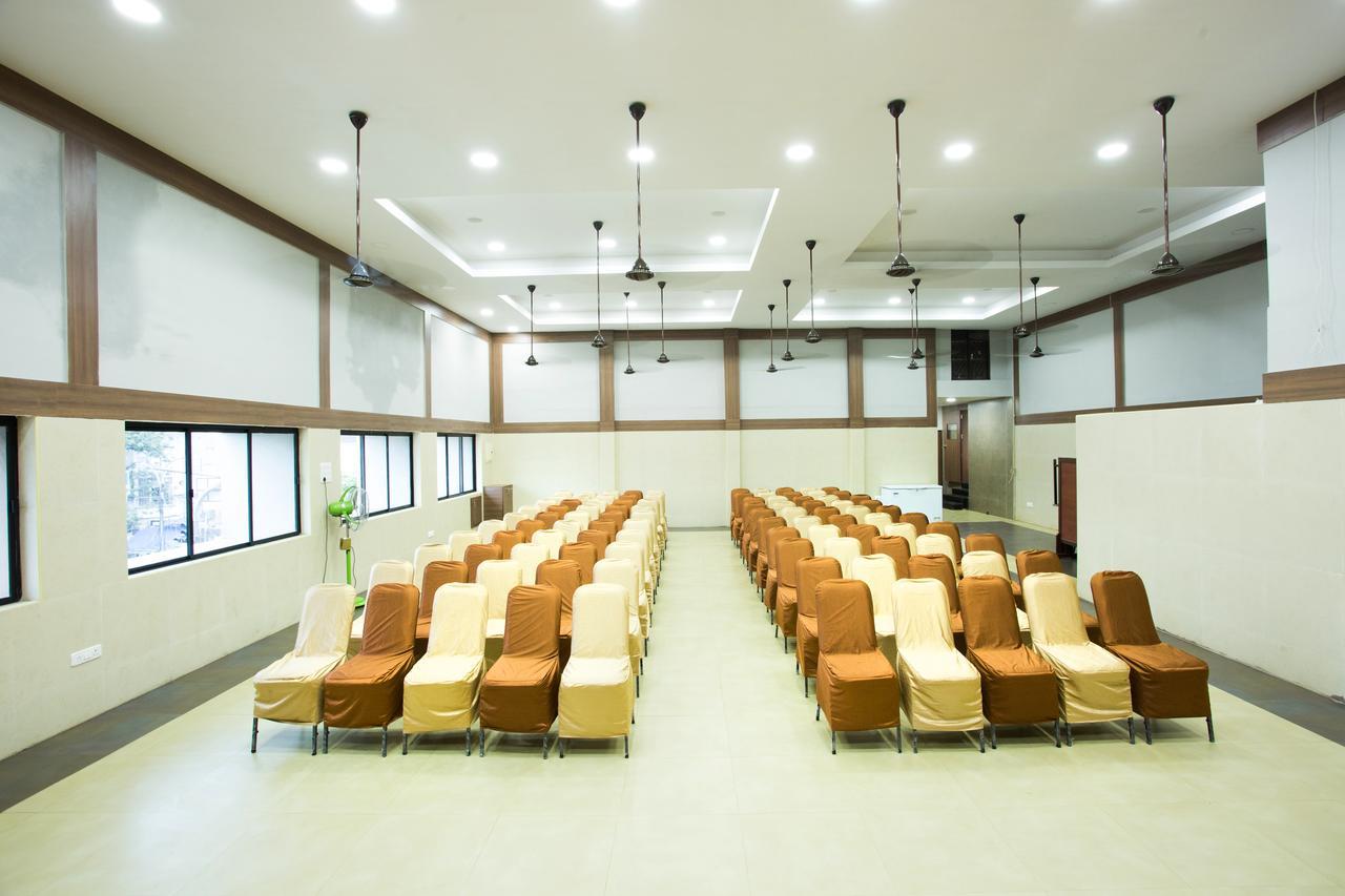 Oyo 14933 Rpr Residency Hotel Chennai Exterior photo
