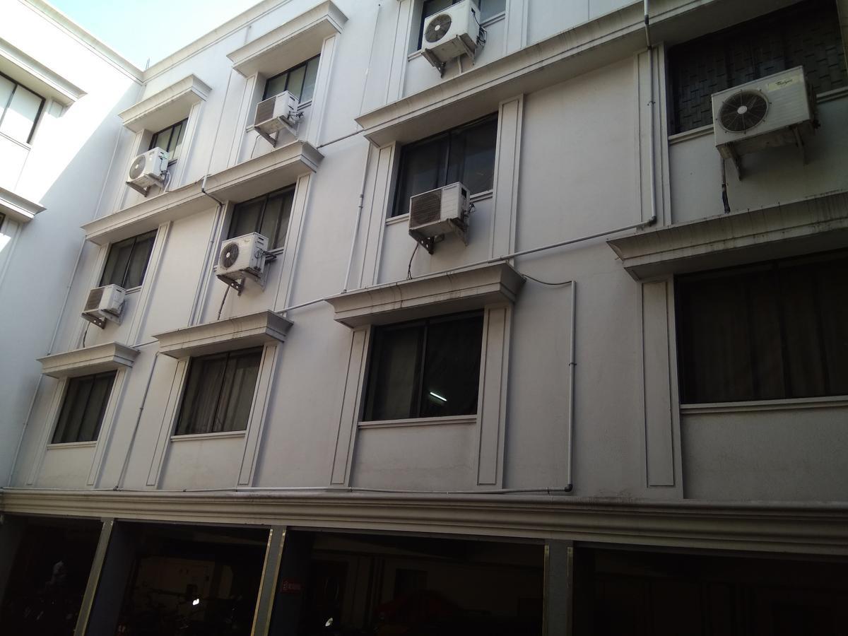 Oyo 14933 Rpr Residency Hotel Chennai Exterior photo