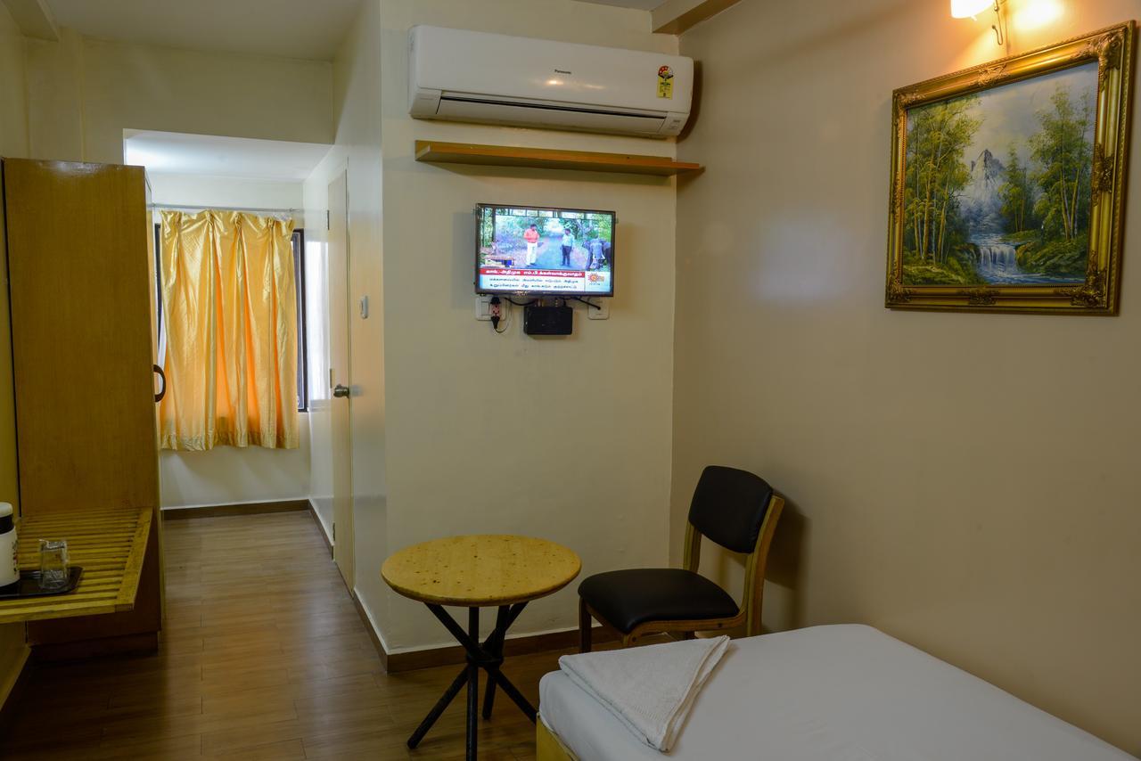 Oyo 14933 Rpr Residency Hotel Chennai Exterior photo