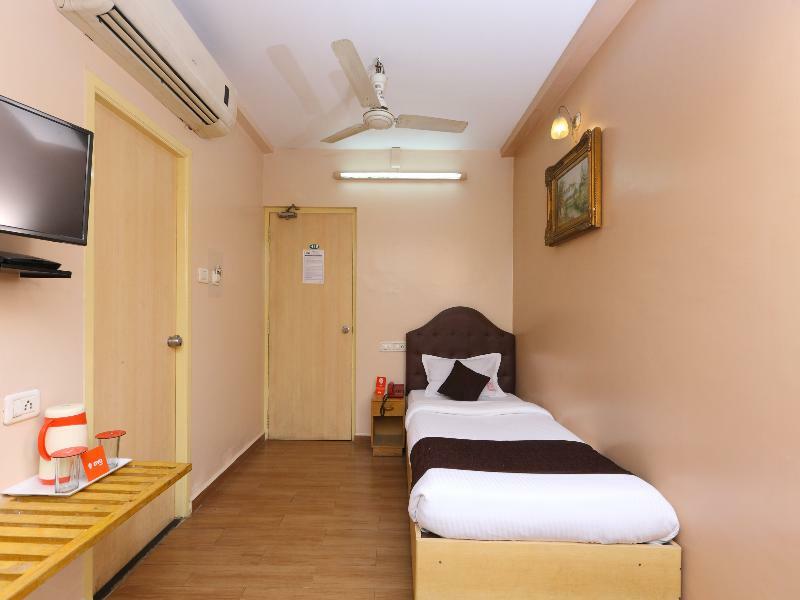 Oyo 14933 Rpr Residency Hotel Chennai Exterior photo